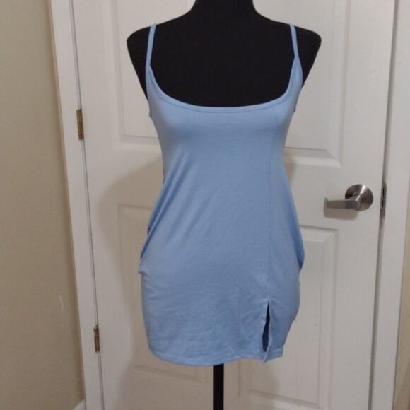 FASHION Nova size small low cut scoop neck spaghetti strap night mini gown - Picture 1 of 6